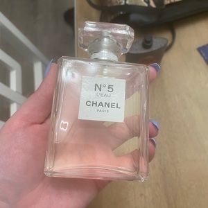 Chanel No 5 leau 95% full 3.4 oz